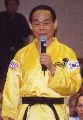 Jhone_Rhee.JPG (42481 bytes)